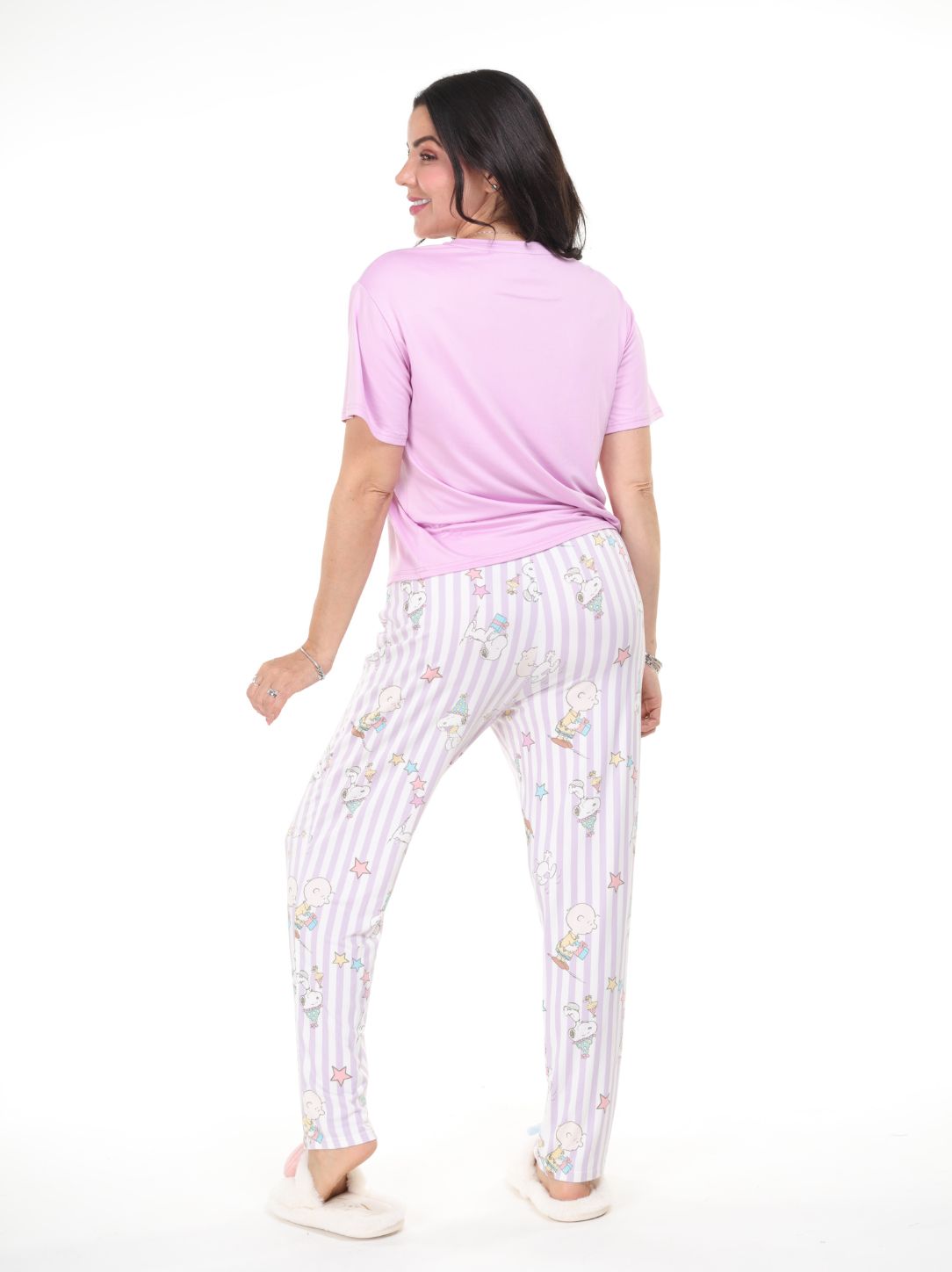 Pijama pantalón de rayas y camisa manga corta de snoopy rosa