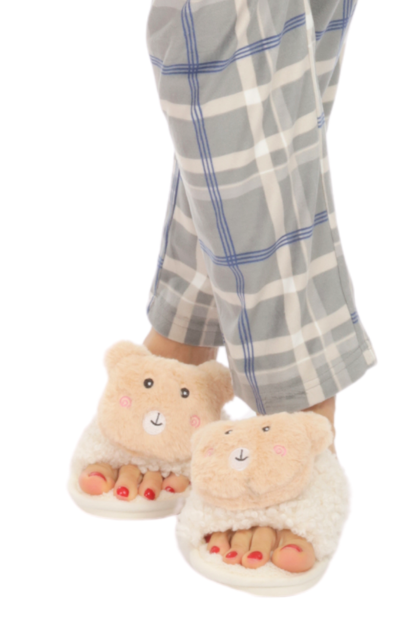 Set de pantuflas tipo sandalia con osito de peluche