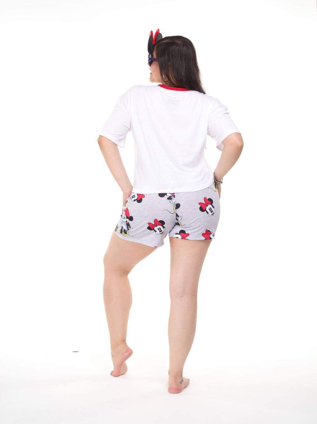 Pijama 3 piezas, pantalón y short gris con camisa manga corta de minnie