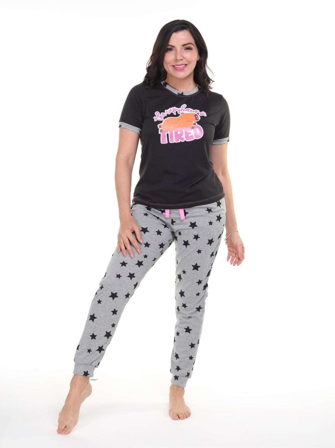 Pijama pantalón gris y camisa manga corta capibara negra
