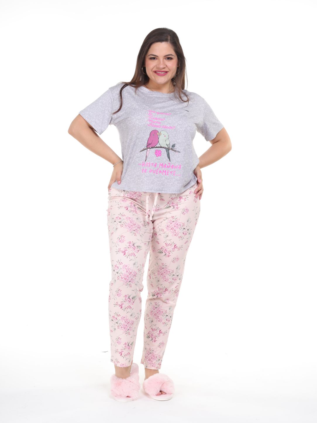 Pijama pantalón pajaritos y camisa manga corta gris