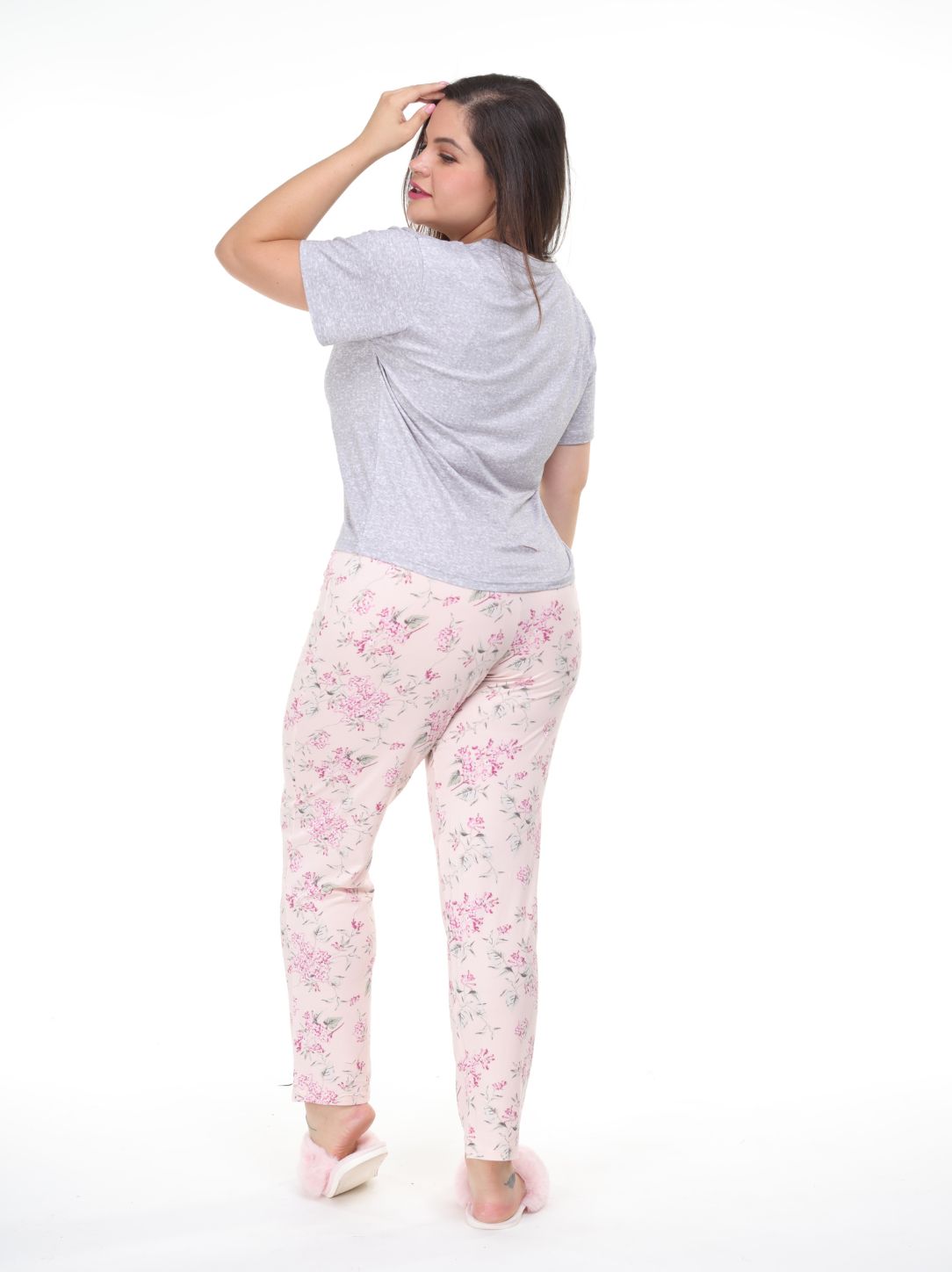 Pijama pantalón pajaritos y camisa manga corta gris