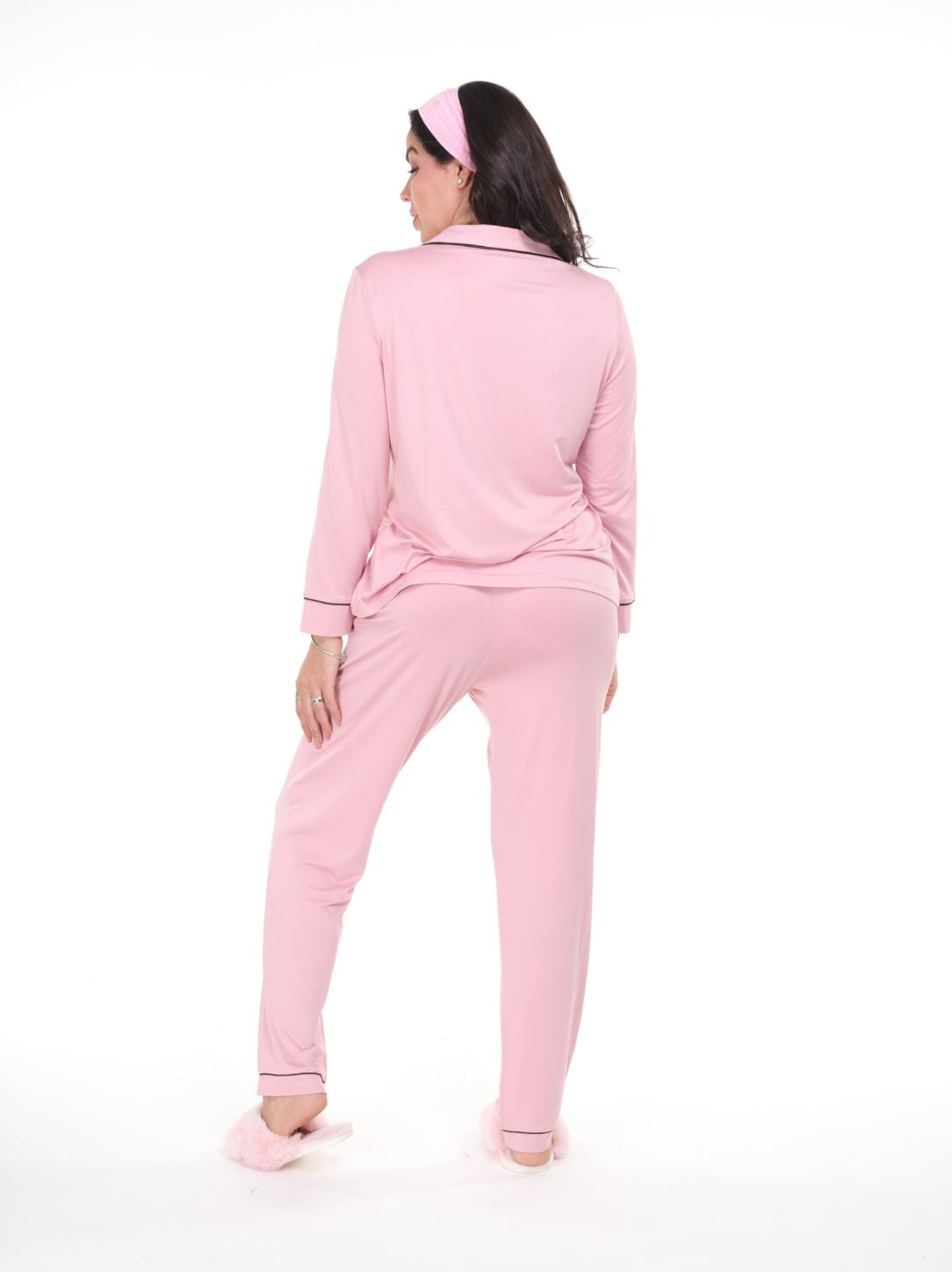 Pijama pantalón y camisa manga larga con botones rosa línea negra