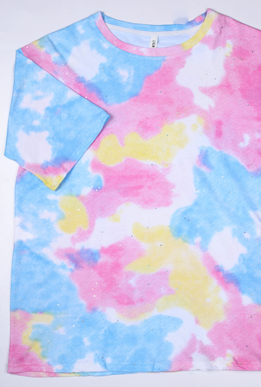 Playera aesthetic manga corta con estampado tyedye con brillitos color rosa